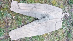 Régi katonai öltözet, pufajka