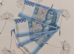 Sorszámkövető hajtatlan 1000.- Ft os Bankjegy 4 db