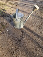 Retro bádog fém locsoló kanna