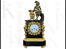 Antik francia kandalló-, asztali-, szalon fonálingás szobros bútoróra