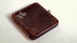 Bőr tárca ezüst monogrammal, egyedi készítésű tárca, gyűjtői darab