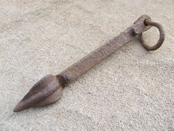 Régi kovácsolt tárgy szekér alkatrész