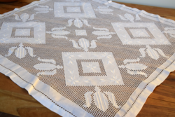 RITKA Régi Antik kalodás len vagdalásos terítő asztalközép 90 x 84