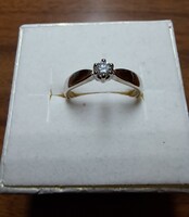14 kt fehérarany 0,14 ct gyémánt gyűrű 