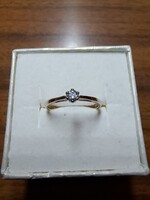 14 kt fehérarany 0,14 ct gyémánt gyűrű 