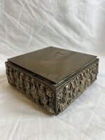 Ritka Tevan Margit díszdoboz !!