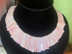QUEEN CONCH-Pink KAGYLÓ NYAKÉK-/Karib tenger térségében élő /-kézműves  munka