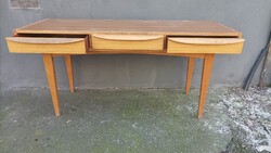 Mid century minimal design, 3 fiókos íróasztal, 1960,  Franz Ehrlich