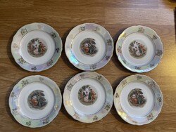 Álomszép Német lüszter mázas jelenetes porcelán süteményes tányérok 6 db.