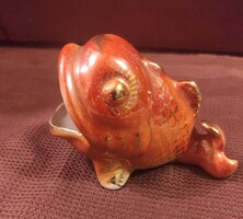 Iparművész hal figura