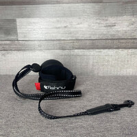 Lishinu csuklóra erősíthető póráz