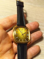Caravelle retro watch