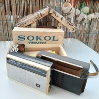 VIDEÓ! MŰKÖDŐ SOKOL 403 TRANZISZTOROS RÁDIÓ, 1982, régi retro vintage.