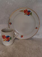 Zsolnay pipacsos tányér és bögre