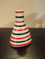 Török János váza pajzspecsétes, nagyon komoly design darab, ez nem lesz olcsóbb!!