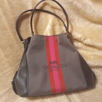 Coach 69815 Edie 31 számozott  Horse & Carriage himzett emblémás táska