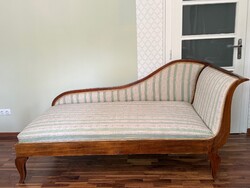 Biedermeier szófa