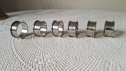 Ezüstözött szalvétagyűrű 6 db.