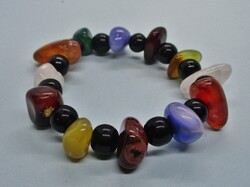 Szép karkötő valódi színes ásványokból, hodkő hegyikristály, ónix,kalcedon, karneol stb...