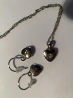 Nagyon régi ezüst ékszer szett, jelzett, filigrán láncon pici szív csillogó kövecskével és szív fülb