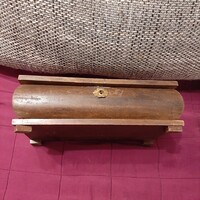 Szép íves antik fa doboz láda felújításra