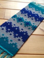 'VÍZÖNTŐ' kézzel szőtt kicsi kilim gyapjú szőnyeg / terítő / futó / dísz