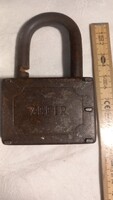Régi vas lakat  , kulcs nélkül,  jelzett  ( ZEFIR )
