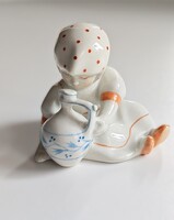 Zsolnay Pécs porcelán kislány korsóval – kézzel festett figura