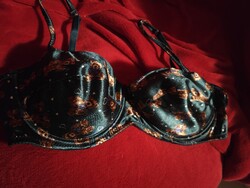 Milànóban vásárolt prémium minőségű macis melltartó 80B