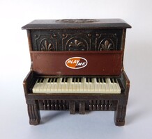 Zongora - bronz ceruzahegyező, spanyol, 70-es évek Play/me