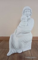 R. Kiss Lenke Anya gyermekével porcelán figura