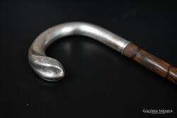 EZÜST MARKOLATÚ SÉTABOT, SÉTAPÁLCA