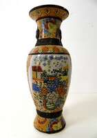 Antik stílusu jelzett kínai porcelán váza