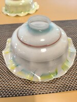 Régi, fodros szélû, festett üveg lámpabúra