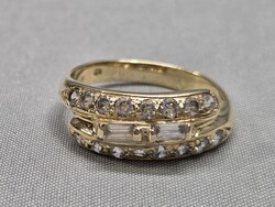 14 K arany női gyűrű 3,91 g