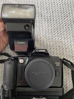 Canon EOS500 analóg tükörreflexes fényképezőgép váz és vaku