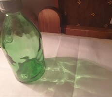 Kis üveg, lencsés üveg