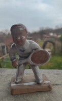 Izsépy kerámia figura