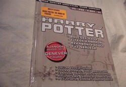 Harry Potter sorozat guide-könyv (797)