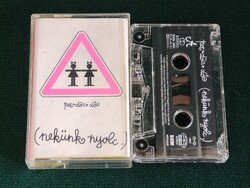Pa-Dö-Dö - (Nekünk nyolc.) Eredeti MC Kazetta EMI (1990-00'.)