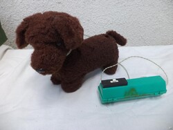 Retro szovjet távirányítós kutya (2760)