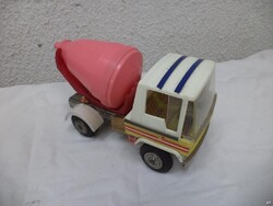 Retro lemez mixer autó (2790)