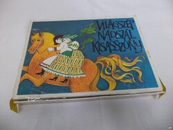 Világszép nádszál kisasszony retro puzzle (2941)