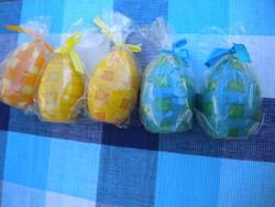 Húsvéti tojás alakú gyertyák, tojásgyertya