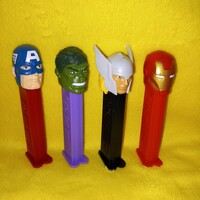 4 db PEZ  (Marvel).cukorka adagoló, műanyag.