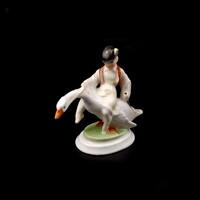 Herendi Ludas Matyi porcelán figura