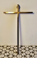 ​Modern és elegáns, tömör sárgaréz fali kereszt – 30 cm magas, minimalista stílusú, súlyos darab