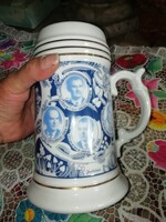 Hollóházi Arcképes korsó . Aukció több száz termék vegye vigye