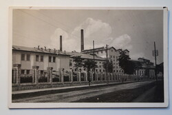 Képeslap, Szerencs, Cukorgyár,Schönfeld Zoltán könyvkereskedő kiadása 1927