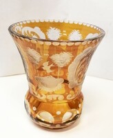 Borotyánsárga metszett, díszes kehely. Bohemia Moser Csehország